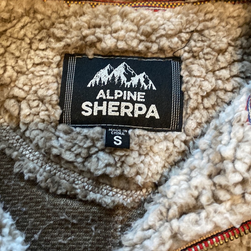 Alpine Sherpa View 2